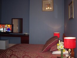 Lucinda B&B