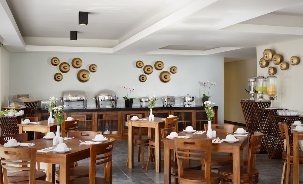 Rofa Kuta Hotel