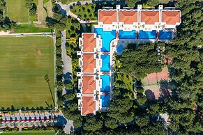 Bellis Deluxe Hotel