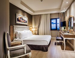 Bellis Deluxe Hotel