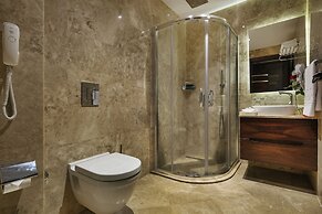 Bellis Deluxe Hotel
