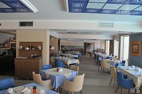 Philoxenia Hotel
