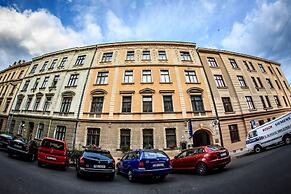 Hotel Pyramida