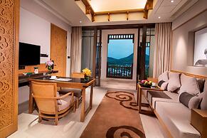 Banyan Tree Huangshan