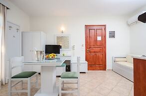Plaka Hotel I