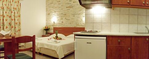 Plaka Hotel I