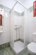 Plaka Hotel I