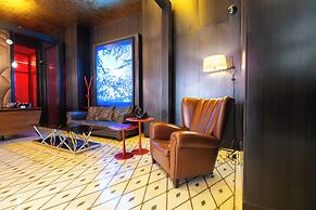 Saifi Suites Hotel