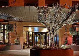 Saifi Suites Hotel
