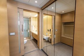 Saifi Suites Hotel