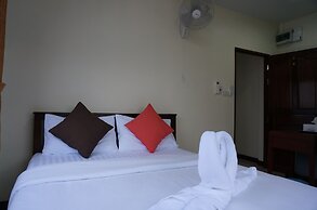 Baan Taweesuk