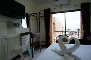 Baan Taweesuk