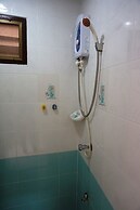 Baan Taweesuk