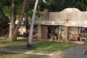 Afrika Pearl & Spa