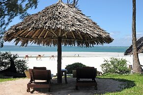 Afrika Pearl & Spa