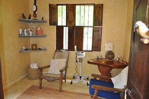Afrika Pearl & Spa