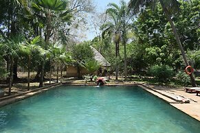 Afrika Pearl & Spa