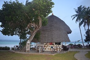Afrika Pearl & Spa