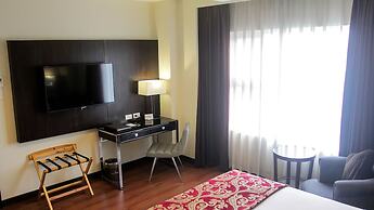 Brentwood Suites