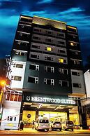 Brentwood Suites