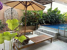 Chiang Mai Waroros Boutique Hotel