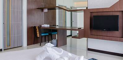 42C The Chic Hotel