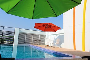 42C The Chic Hotel