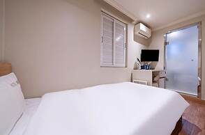 Hotel Mini