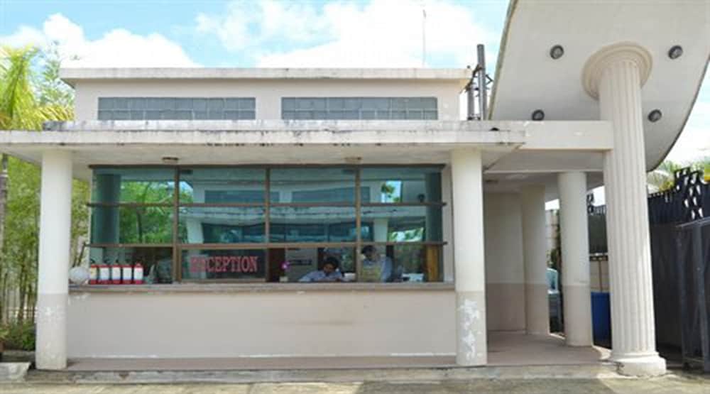 Excel River View Hotel