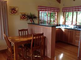 Jacaranda Park Holiday Cottages