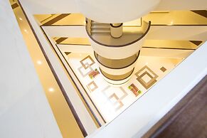 Thomson Hotel Huamark