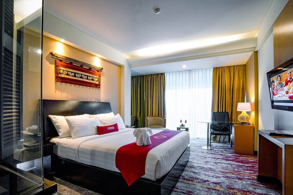 Emersia Hotel & Resort