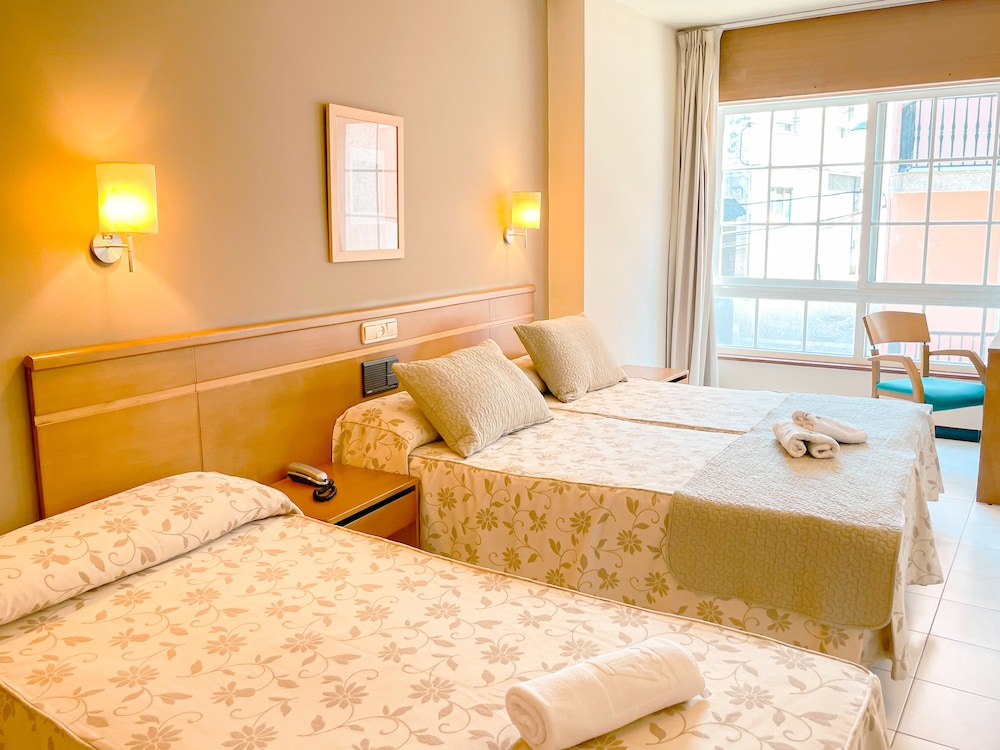 Hotel Atalaya I