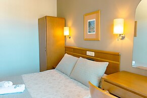 Hotel Atalaya I