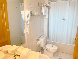 Hotel Atalaya I