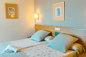 Hotel Atalaya I