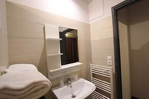 Hotel Vol de Nuit