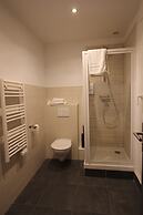 Hotel Vol de Nuit