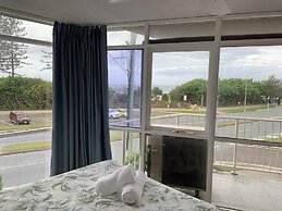 Northpoint Holiday Apartments
