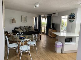 Northpoint Holiday Apartments
