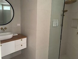 Northpoint Holiday Apartments