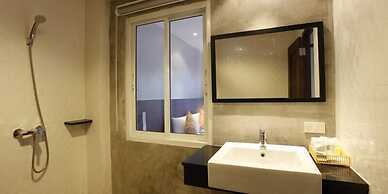 Nize Hotel