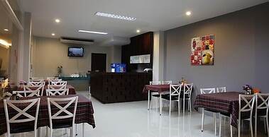 Nize Hotel