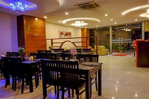 Regal Airport Hotel
