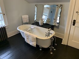 Stevenson Inn & Spa