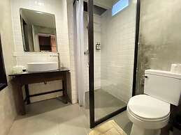 LaLune Beach Resort