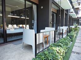 LaLune Beach Resort