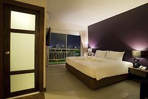 Wiz Hotel