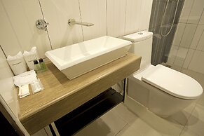 Wiz Hotel