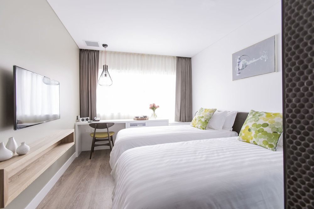 The Kingsford, an Ascend Collection Hotel